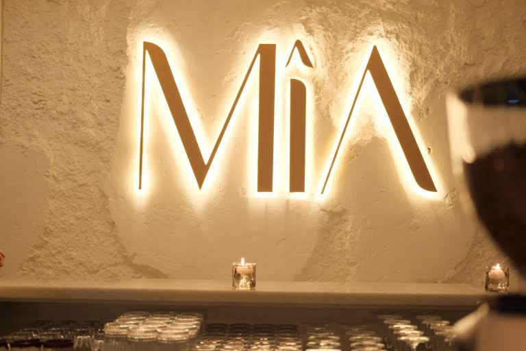 MiA Restaurant Bali Epic Logo